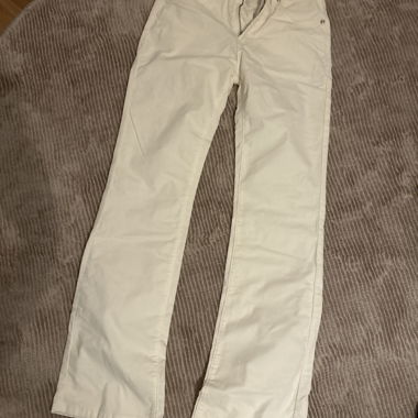 Weisse Cordhose