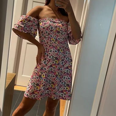 Kleid 