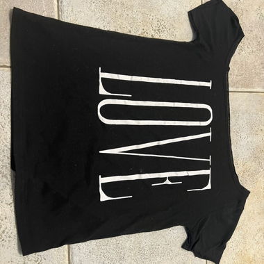 T-shirt LOVE nero Gr. S