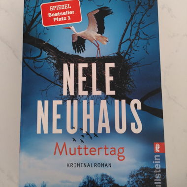 Nele Neuhaus Fête des Mères