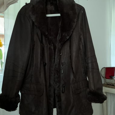 Fur / leather coat