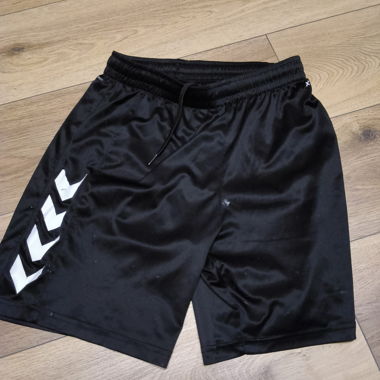 Short sportivi Hummel