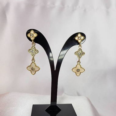 NEUE Ohrringen Van Cleef model