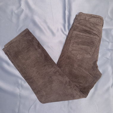 Pantaloni in velluto a coste marroni