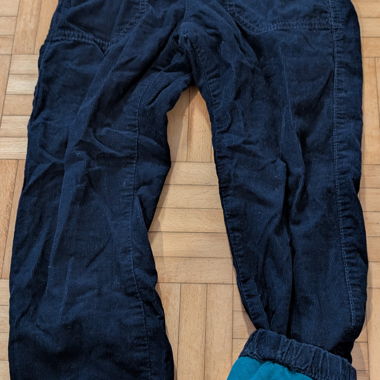 2 pantaloni leggermente foderati