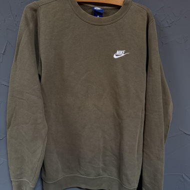 Pull Nike