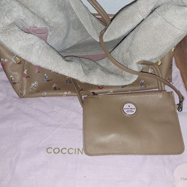Coccinelle Shopper con pochette, beige