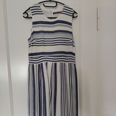 Kleid