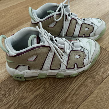 Nike Air Schuhe