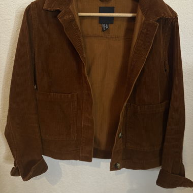 braune Kordjacke