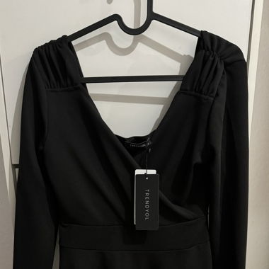 Robe noir taille M