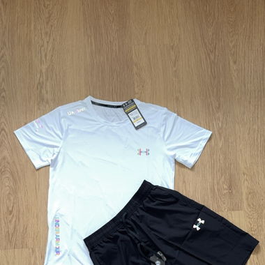 Completo Under Armour fluorescente M