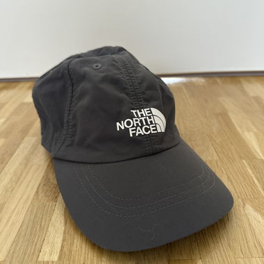 Cappellino grigio The North Face
