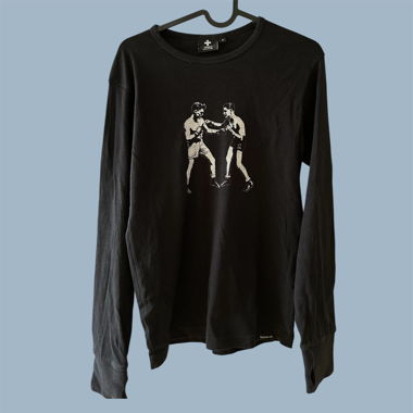 T-shirt nero a maniche lunghe taglia S