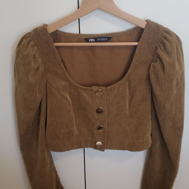 Top/veste court côtelé Zara