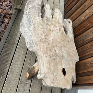 Tavolo in radice di teak