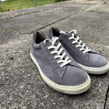Leichte Sommerschuhe aus Wildleder (Grösse 40)