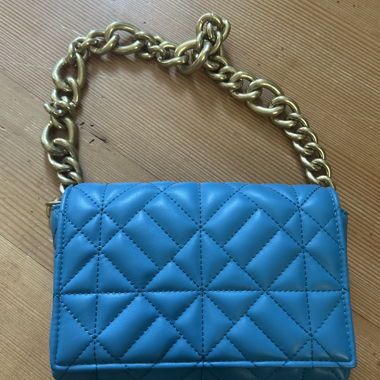 Türkise Zara Tasche