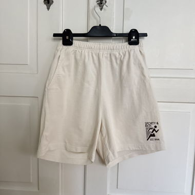 Short Sporty & Rich