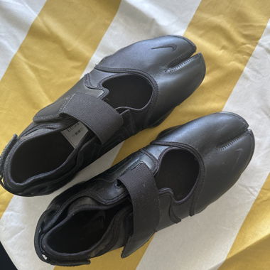 Nike Air Rift Shoes