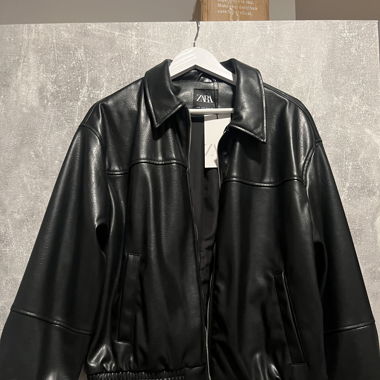 Zara Lederjacke