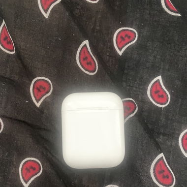 AirPods 1. Generation