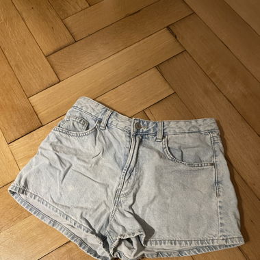 Kurze Hose 