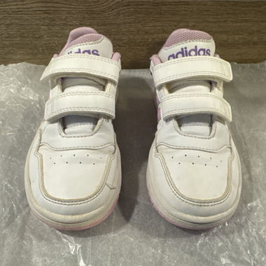 Baskets Adidas, taille 30