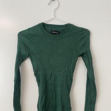 Langarmshirt Tannengrün / geripptes Muster