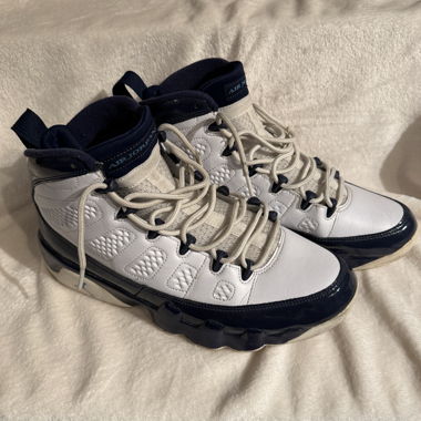 Jordan Sneakers