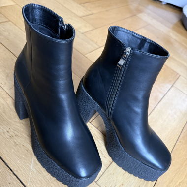 Plateau‑Stiefeletten
