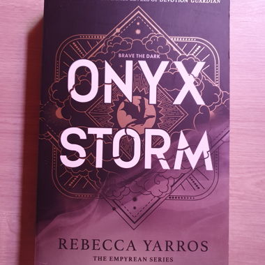 Onyx Storm (Englisch)