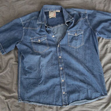 Camicia in jeans a maniche corte