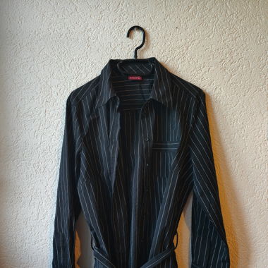 Blouse longue, rayé et ceintré