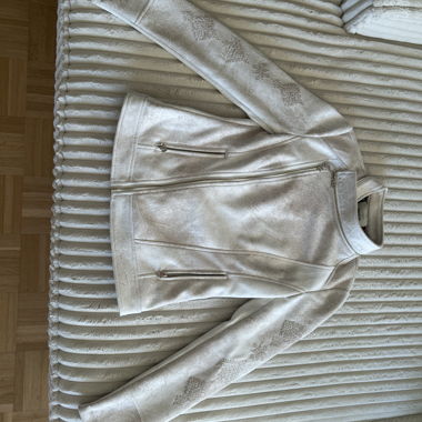 Giacca beige con zip