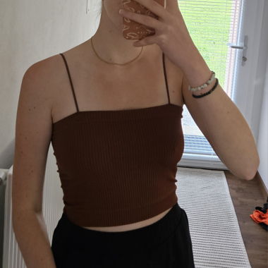 Top brun S