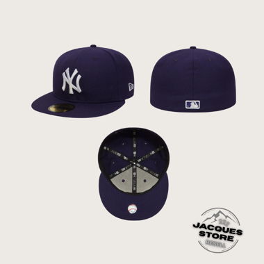 New Era New York Yankees Fitted Cap 7 1/2 (Purple)