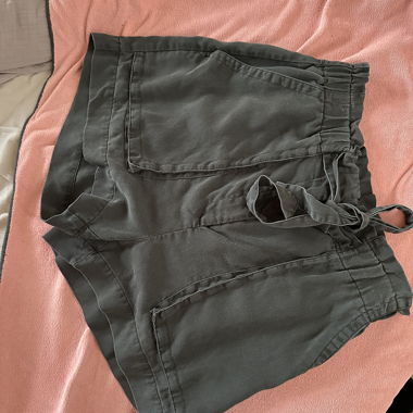 Set of 2 H&M shorts