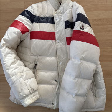 Rare veste matelassée Moncler française petite