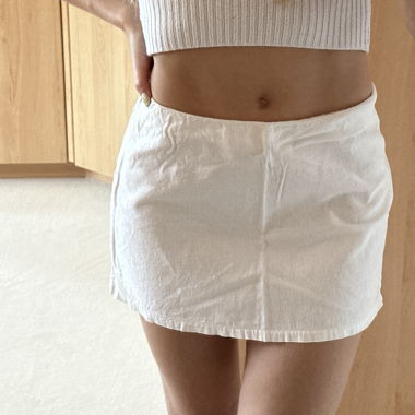 Mini-jupe blanche