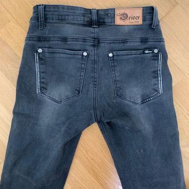 Grey Skinny Jeans
