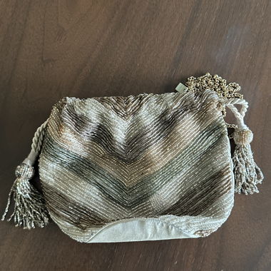 Elegante Pochette Vintage Perline