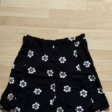 Zebra Rock mit Blumenprint