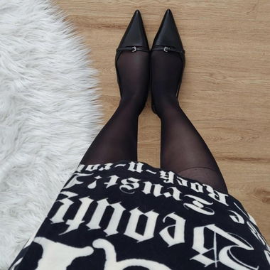 POINTY TOE FLATS