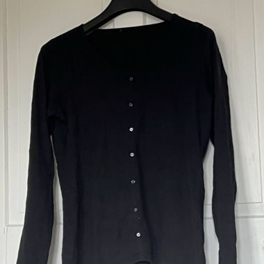 Black cardigan with button placket size L