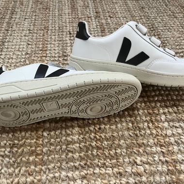 Veja CAMPO chrome free white leather sneakers