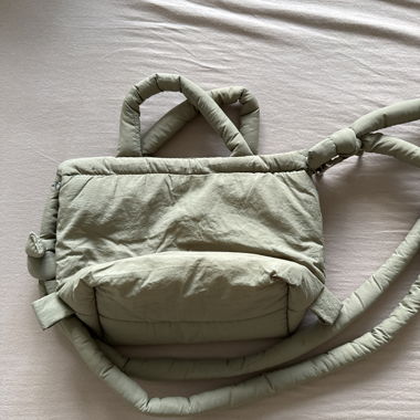 Green shoulder bag
