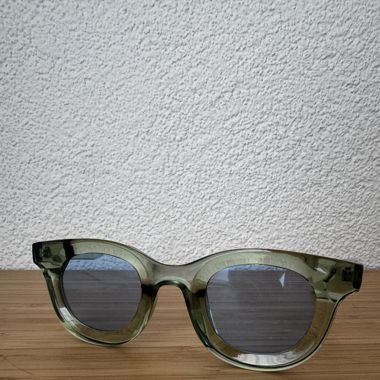 Sonnenbrille