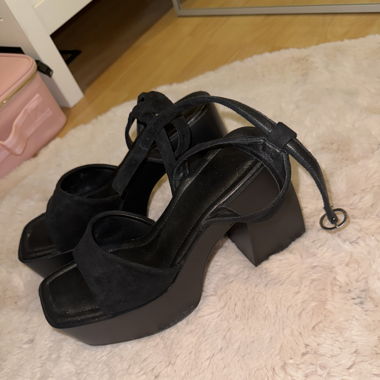 High Heel Pumps