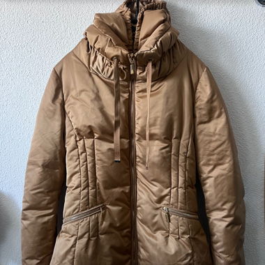Moncler Nancy Daunenjacke beige/gold